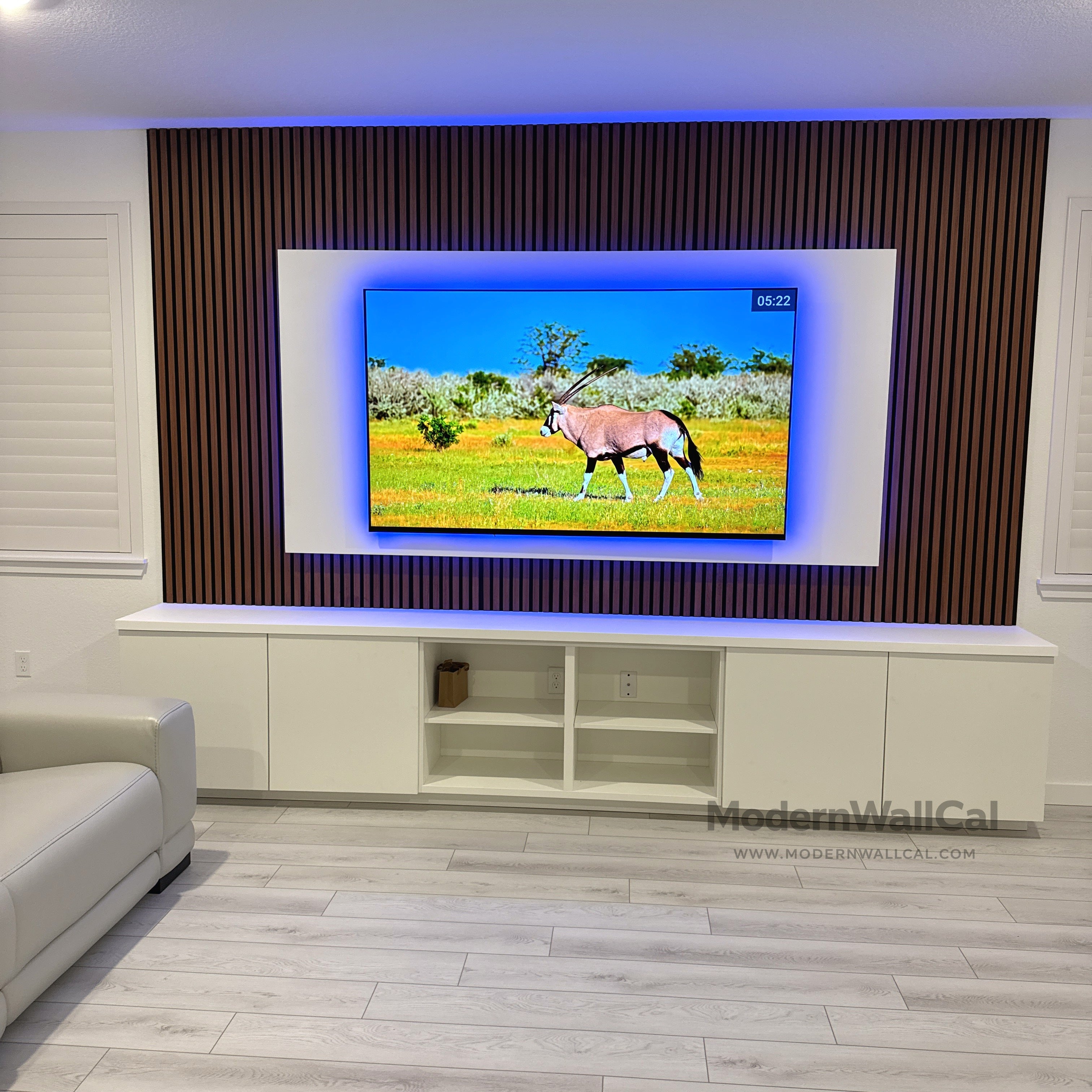 Full Wall Project 06
