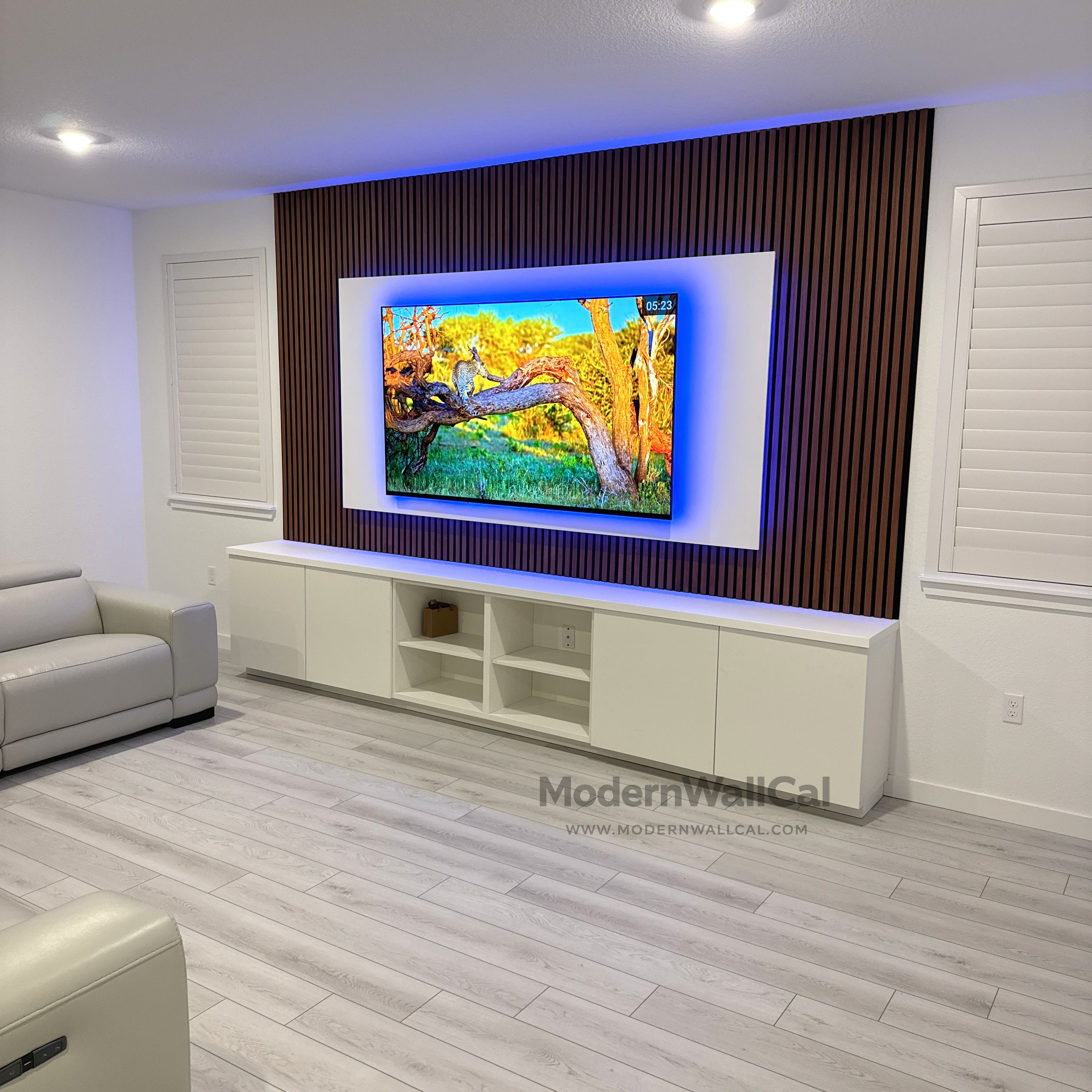 Full Wall Project 06